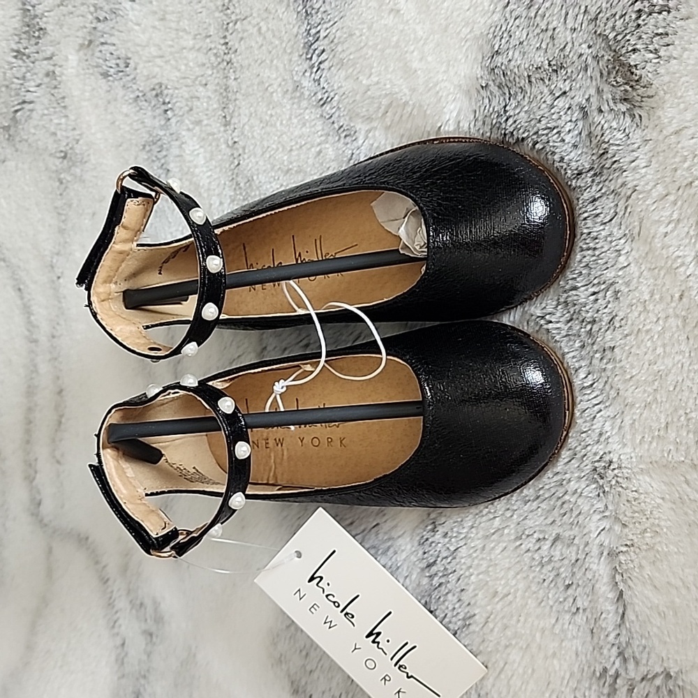 Size-5 Toddler Black Maryjane shoes NWT